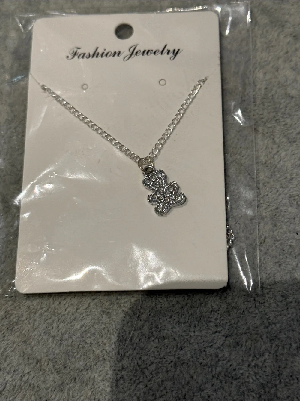 Fashion Jewelry Silver Sparkling Bear Pendant Necklace